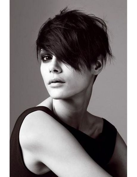 coupe-cheveux-femme-court-2021-69_9 Coupe cheveux femme court 2021