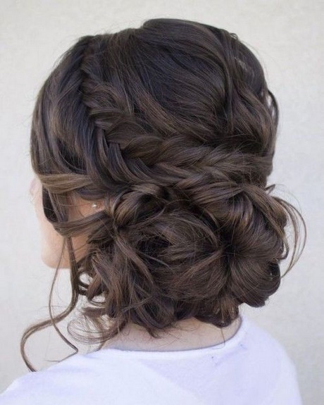 chignon-tendance-mariage-2018-82_17 Chignon tendance mariage 2018