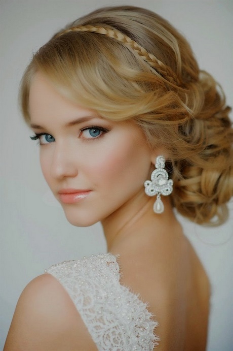 chignon-tendance-mariage-2018-82_20 Chignon tendance mariage 2018