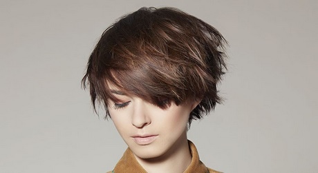 coiffure-automne-2018-femme-07_4 Coiffure automne 2018 femme