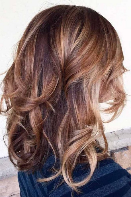 couleur-tendance-2018-cheveux-28_17 Couleur tendance 2018 cheveux