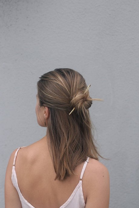 chignon-moderne-2019-25_14 Chignon moderne 2019