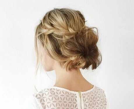 chignon-flou-tresse-59_10 Chignon flou tresse