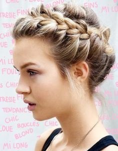 chignon-flou-tresse-59_9 Chignon flou tresse