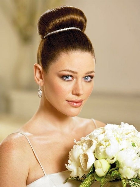 chignon-haut-mariage-46_16 Chignon haut mariage