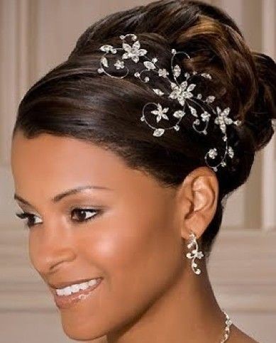 chignon-mariage-cheveux-noir-58_7 Chignon mariage cheveux noir