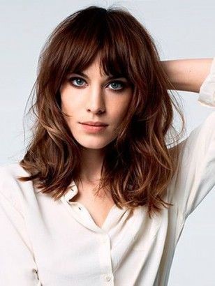 coiffure-cheveux-long-avec-frange-06_2 Coiffure cheveux long avec frange