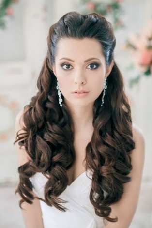 coiffure-cheveux-long-mariage-84_3 Coiffure cheveux long mariage