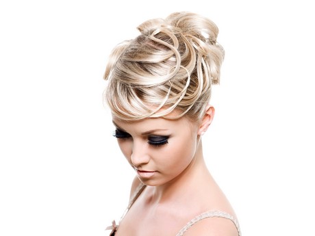 coiffure-femme-chignon-47_3 Coiffure femme chignon