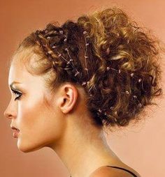 coiffure-mariage-cheveux-boucls-91_9 Coiffure mariage cheveux bouclés