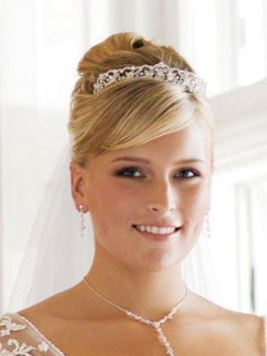 coiffure-mariage-diademe-92_18 Coiffure mariage diademe