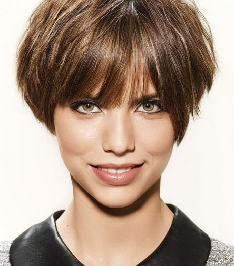 coiffure-mode-cheveux-courts-femme-78_14 Coiffure mode cheveux courts femme