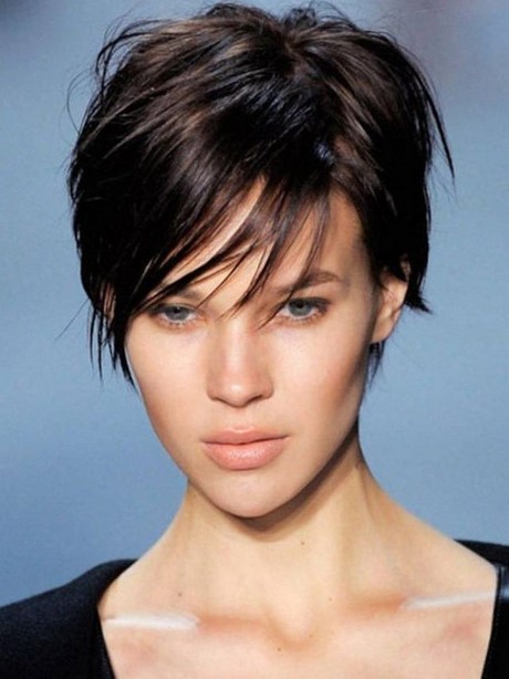 coupe-cheveux-court-femme-39_11 Coupe cheveux court femme