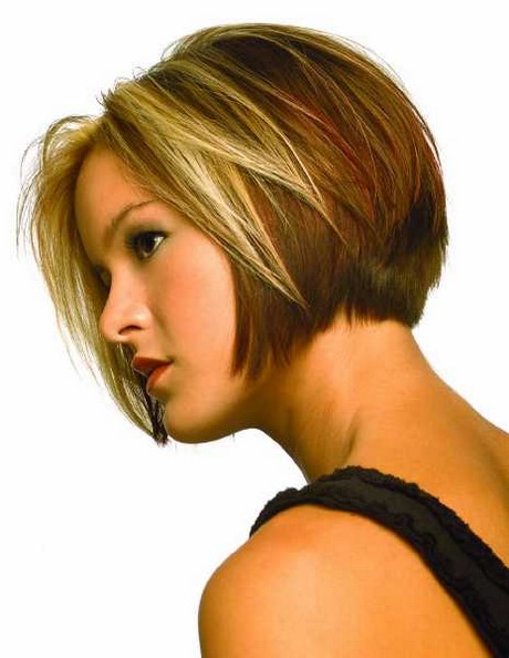 modele-de-coiffure-carre-plongeant-court-96_18 Modele de coiffure carre plongeant court