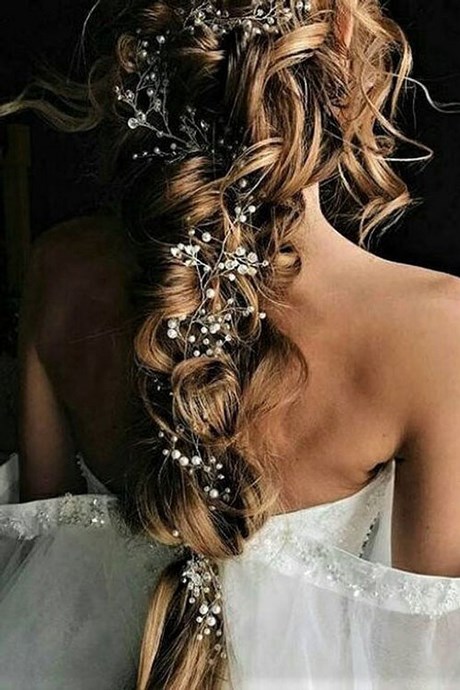 coiffure-de-mariage-2020-30 Coiffure de mariage 2020