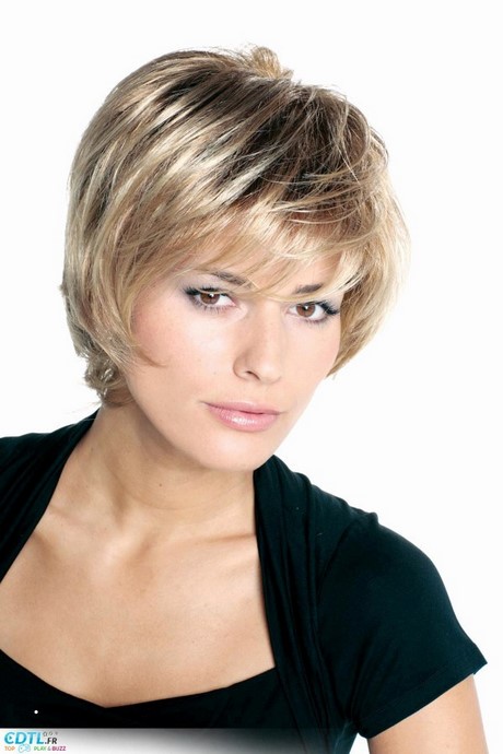 coupe-cheveux-visage-rond-2020-22_14 ﻿Coupe cheveux visage rond 2020