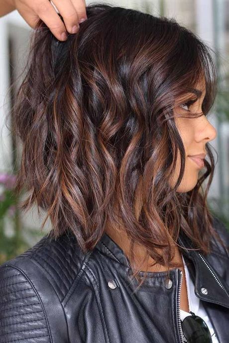 coupes-cheveux-longs-2020-56_6 Coupes cheveux longs 2020