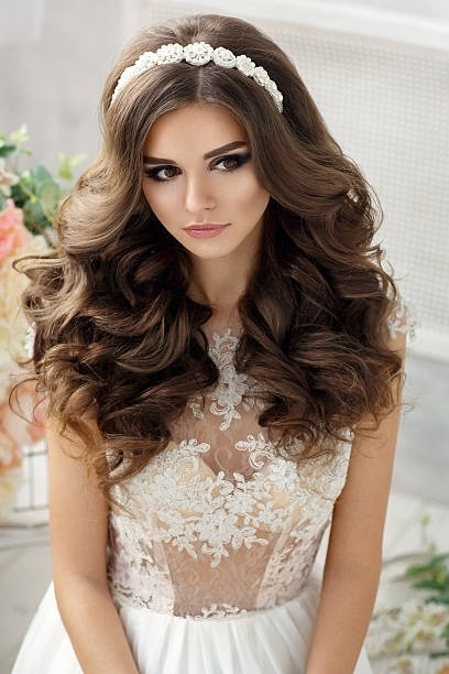 coiffure-de-mariage-2022-80_11 Coiffure de mariage 2022