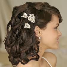 belle-coiffure-de-mariage-35_16 Belle coiffure de mariage