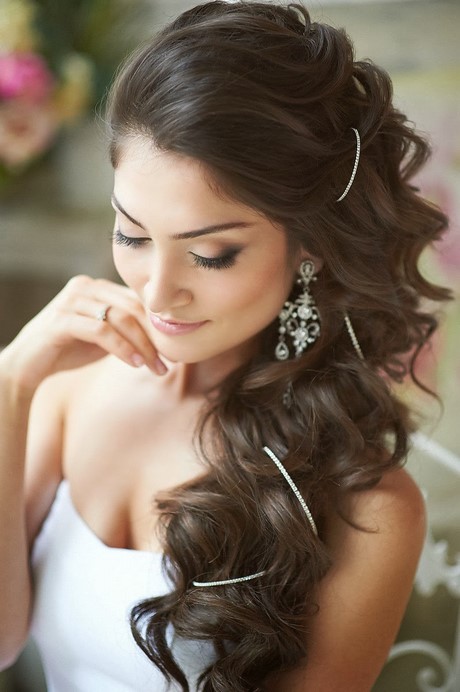 cheveux-long-coiffure-mariage-40_12 Cheveux long coiffure mariage