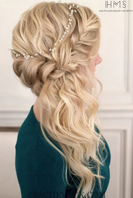 cheveux-long-coiffure-mariage-40_18 Cheveux long coiffure mariage