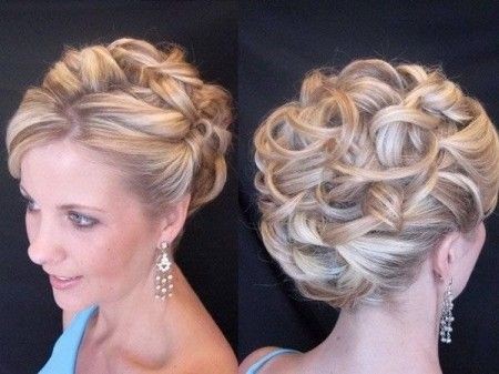 chignon-boucl-pour-mariage-67_19 Chignon bouclé pour mariage