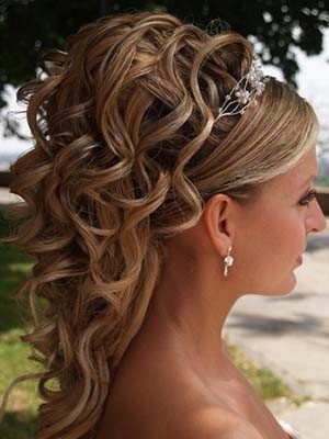 chignon-classe-mariage-60_10 Chignon classe mariage