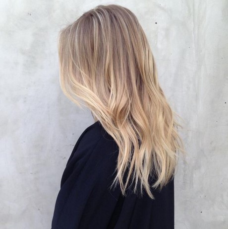 coiffure-blonde-cheveux-long-87 Coiffure blonde cheveux long