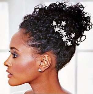 coiffure-chignon-afro-88_16 Coiffure chignon afro