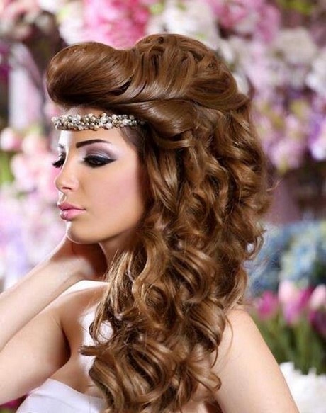 coiffure-femme-arabe-54_10 Coiffure femme arabe