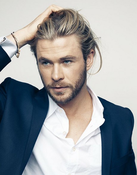 coiffure-long-homme-19_8 Coiffure long homme