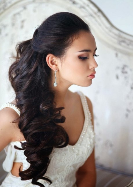 coiffure-mariage-brune-66_14 Coiffure mariage brune