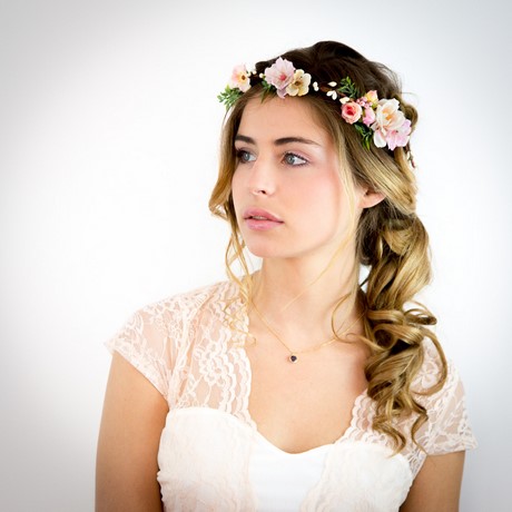 coiffure-mariage-couronne-58_9 Coiffure mariage couronne