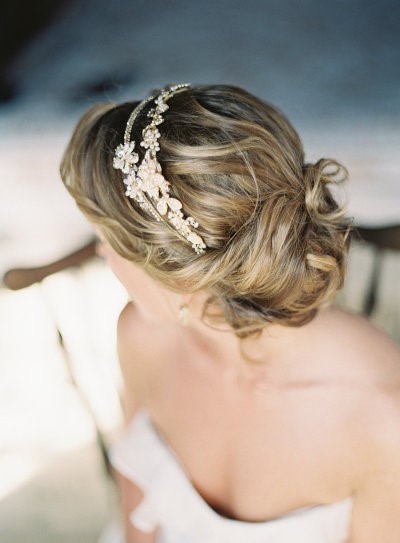 coiffure-marie-chignon-romantique-91_19 Coiffure mariée chignon romantique