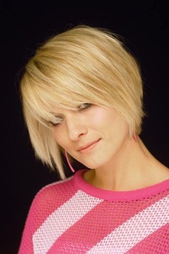 coupe-de-cheveux-moderne-femme-72_17 Coupe de cheveux moderne femme