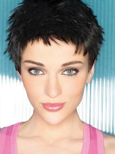 coupes-de-cheveux-tres-courtes-pour-femme-45 Coupes de cheveux tres courtes pour femme