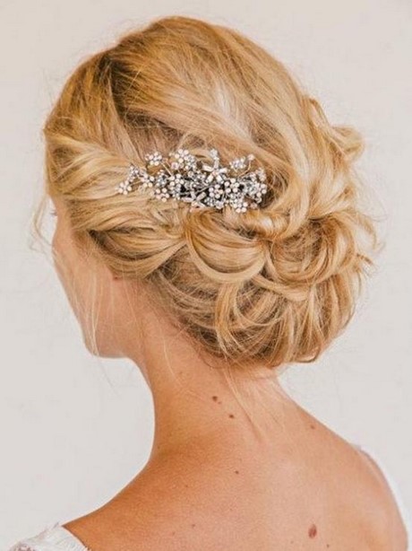 les-plus-beaux-chignons-de-mariage-50_13 Les plus beaux chignons de mariage