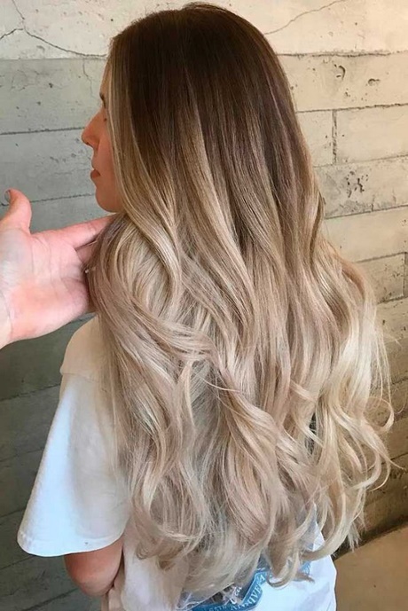 couleur-cheveux-tendance-2018-46_11 Couleur cheveux tendance 2018