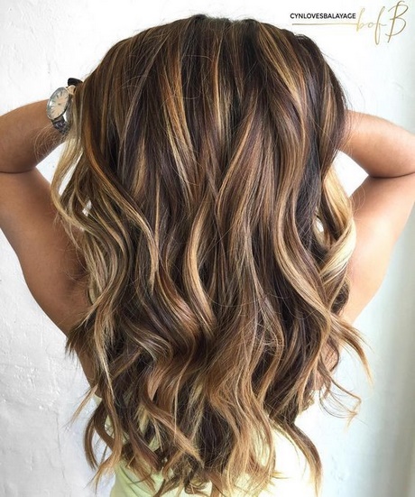 couleur-cheveux-tendance-2018-46_15 Couleur cheveux tendance 2018