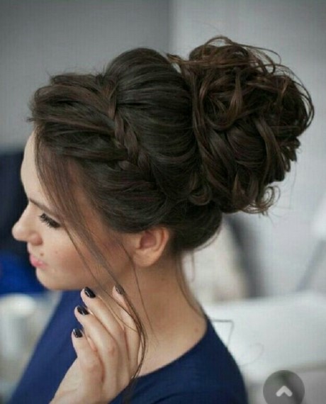 chignon-haut-flou-85 Chignon haut flou