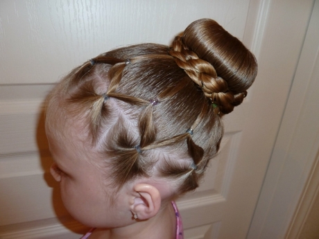 chignon-tresse-fille-99_9 Chignon tresse fille