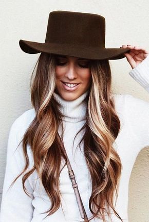 coiffure-cheveux-long-tendance-2019-54_9 Coiffure cheveux long tendance 2019