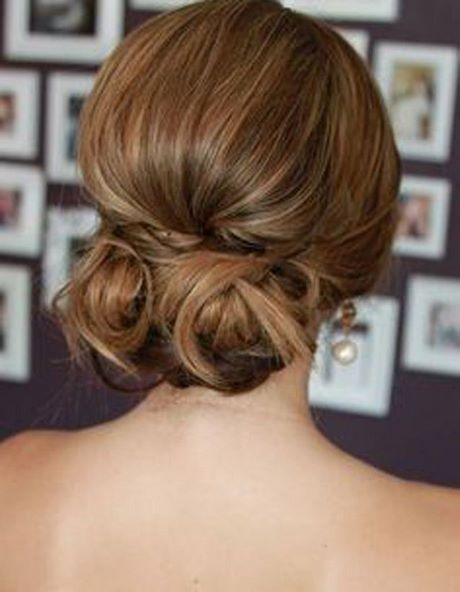 coiffure-chignon-bas-flou-96_14 Coiffure chignon bas flou