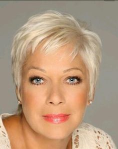 coupes-courtes-femmes-60-ans-2019-98_11 Coupes courtes femmes 60 ans 2019