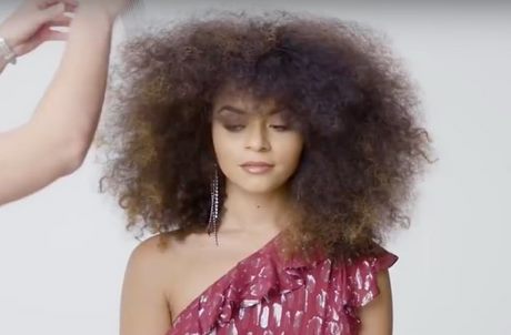 tendance-coupe-de-cheveux-2019-femme-44_11 Tendance coupe de cheveux 2019 femme