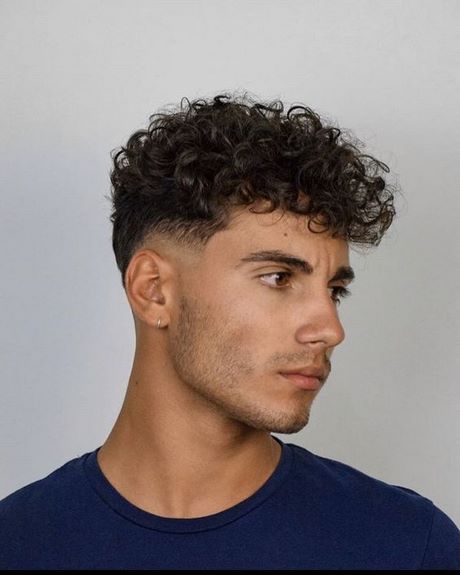 coiffure-homme-tendance-ete-2021-56 Coiffure homme tendance ete 2021