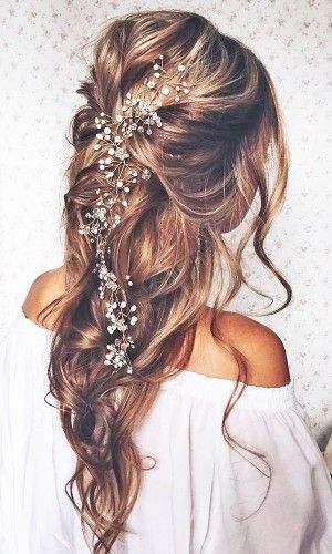coiffure-mariage-2021-cheveux-long-70_19 Coiffure mariage 2021 cheveux long