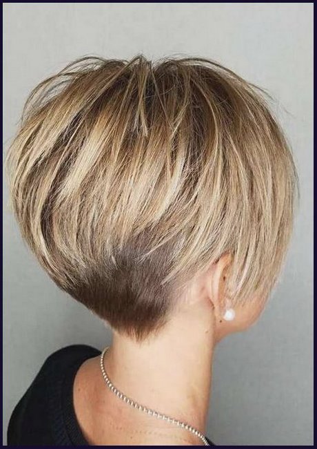 coupe-de-cheveux-court-2022-pour-femme-50_10 Coupe de cheveux court 2022 pour femme