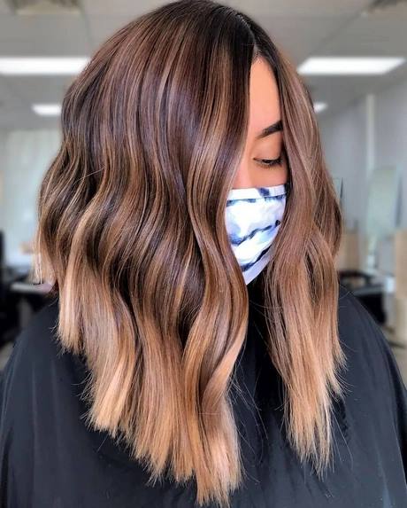 tendance-cheveux-couleur-2022-31_12 Tendance cheveux couleur 2022