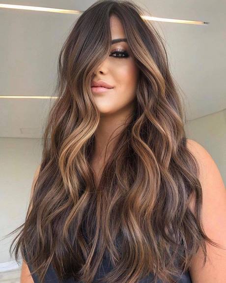 tendance-couleur-2022-cheveux-37_12 Tendance couleur 2022 cheveux